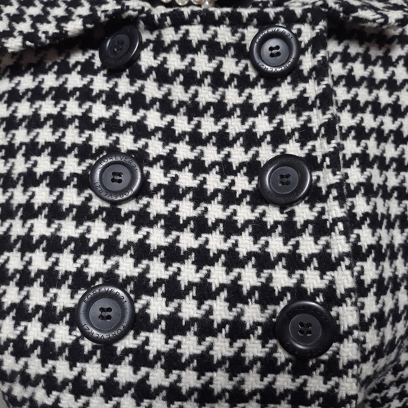 Forever 21 Houndstooth Jacket - Picture 5 of 13